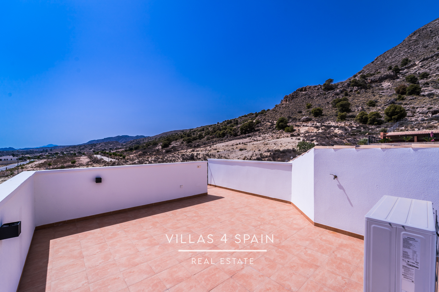 Resale - 3 Bedroom 2 Bathroom Villa with Private Pool and Parking - calle camino de san miguel - Murcia Resale - 3 Bedroom 2 Bathroom Villa with Private Pool and Parking - calle camino de san miguel - Murcia