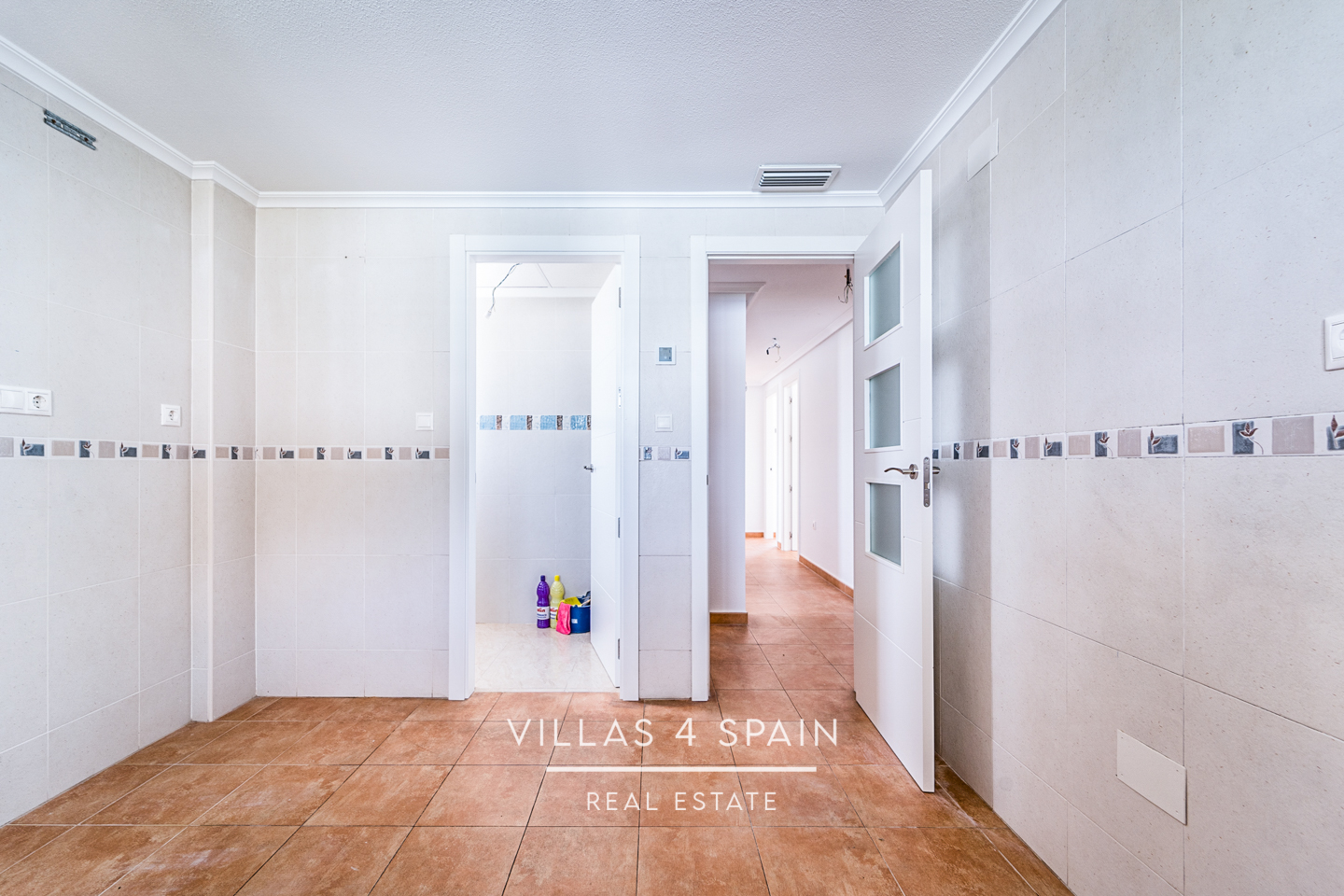 Resale - 3 Bedroom 2 Bathroom Villa with Private Pool and Parking - calle camino de san miguel - Murcia Resale - 3 Bedroom 2 Bathroom Villa with Private Pool and Parking - calle camino de san miguel - Murcia