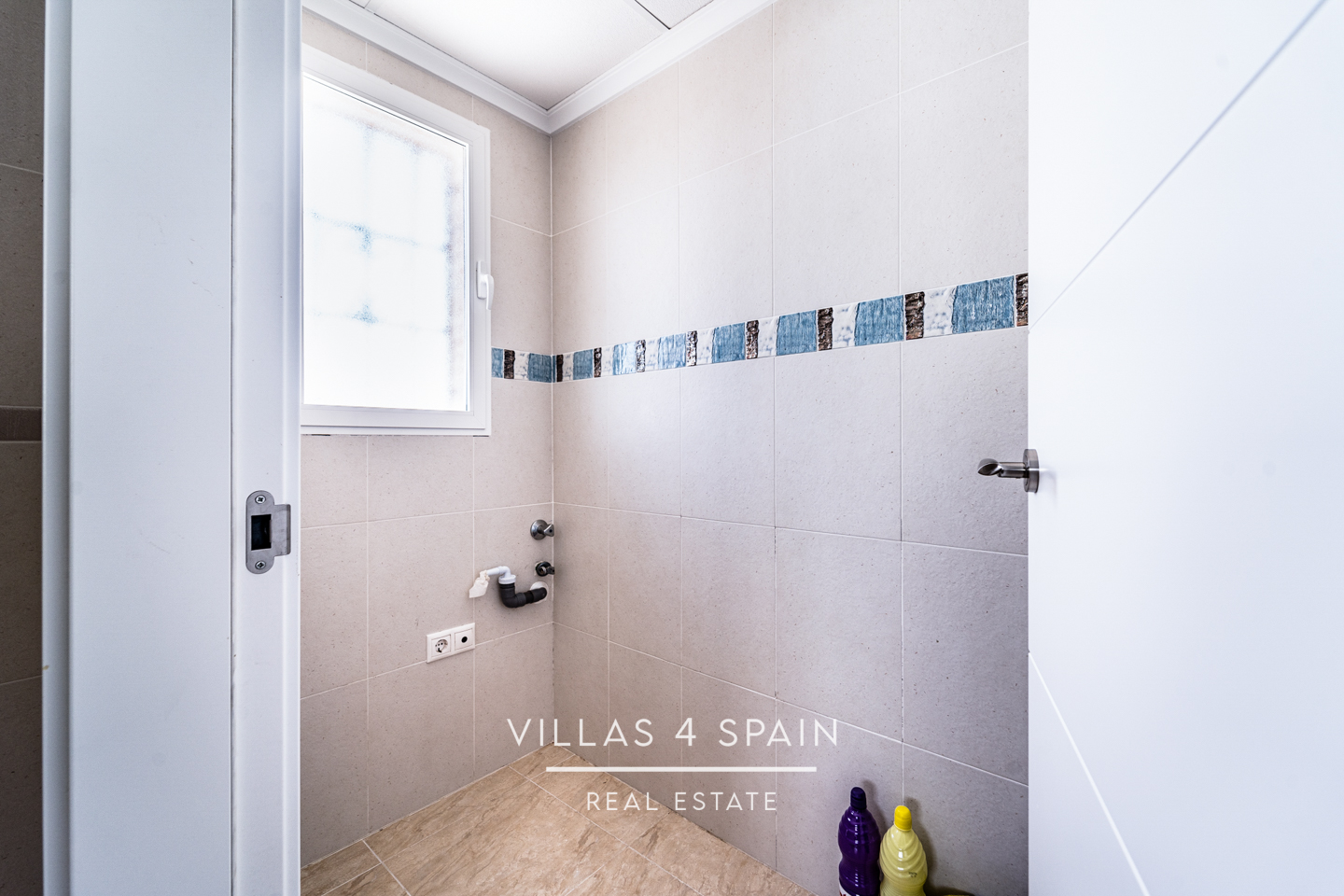 Resale - 3 Bedroom 2 Bathroom Villa with Private Pool and Parking - calle camino de san miguel - Murcia Resale - 3 Bedroom 2 Bathroom Villa with Private Pool and Parking - calle camino de san miguel - Murcia