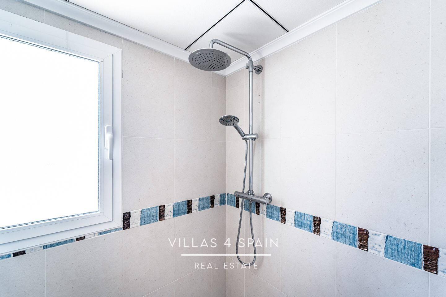 Resale - 3 Bedroom 2 Bathroom Villa with Private Pool and Parking - calle camino de san miguel - Murcia Resale - 3 Bedroom 2 Bathroom Villa with Private Pool and Parking - calle camino de san miguel - Murcia