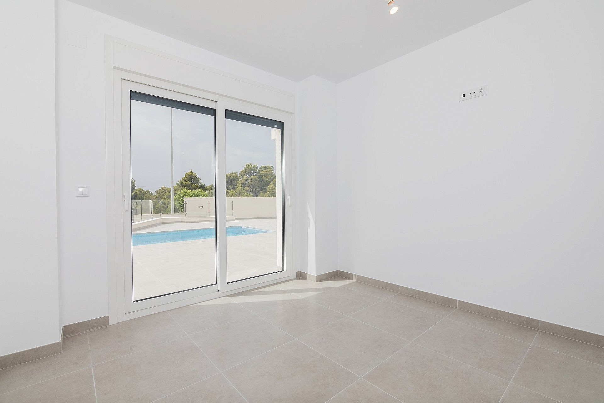 Resale - 3 Bedroom 2 Bathroom Villa in Polop - - Alicante Resale - 3 Bedroom 2 Bathroom Villa in Polop - - Alicante
