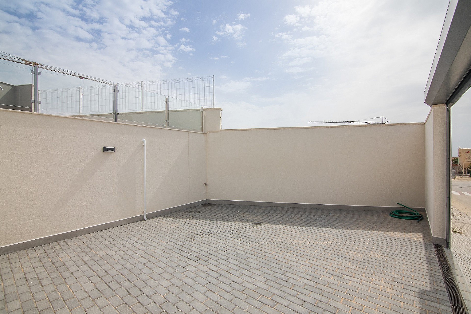 Resale - 3 Bedroom 2 Bathroom Villa in Polop - - Alicante Resale - 3 Bedroom 2 Bathroom Villa in Polop - - Alicante