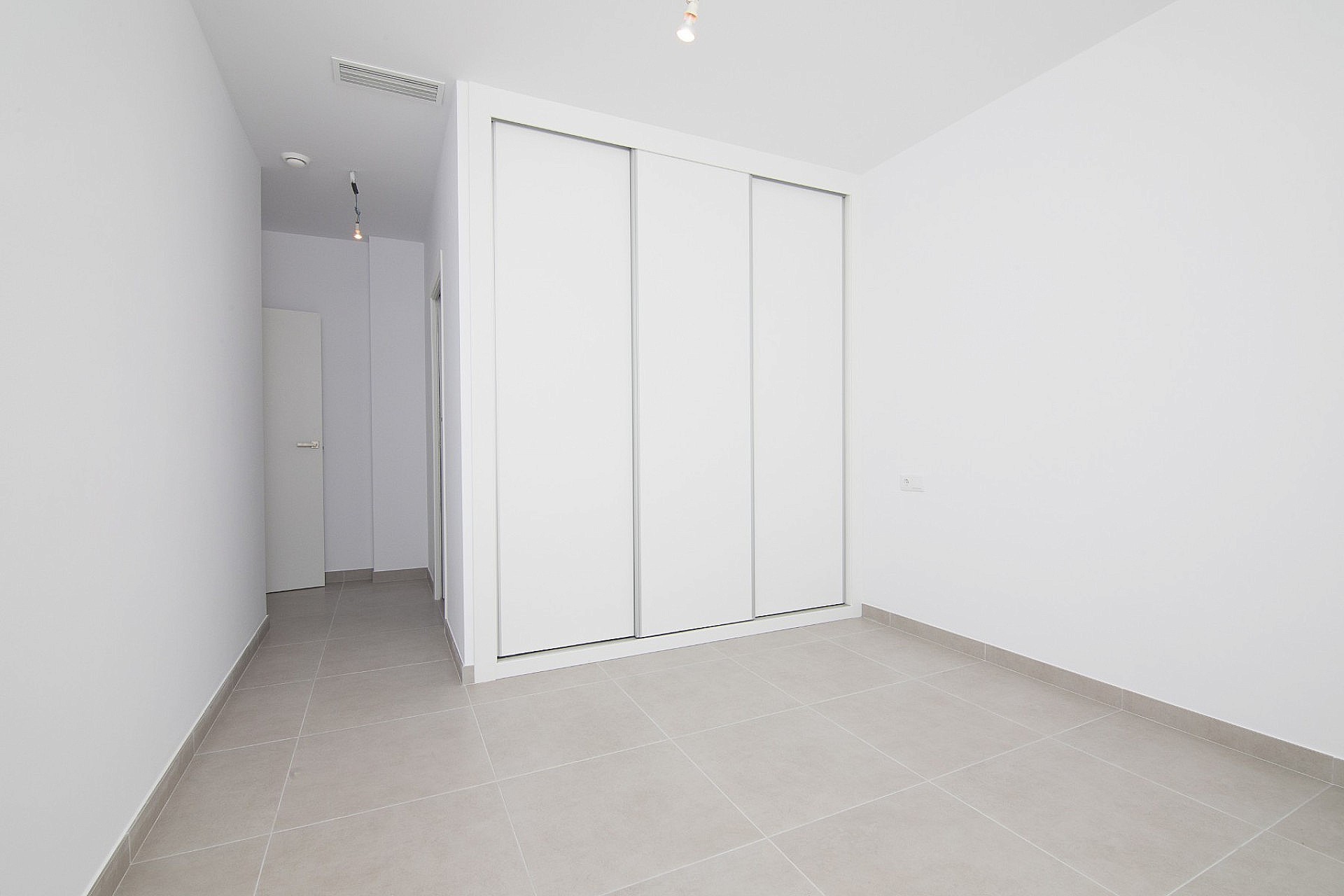 Resale - 3 Bedroom 2 Bathroom Villa in Polop - - Alicante Resale - 3 Bedroom 2 Bathroom Villa in Polop - - Alicante