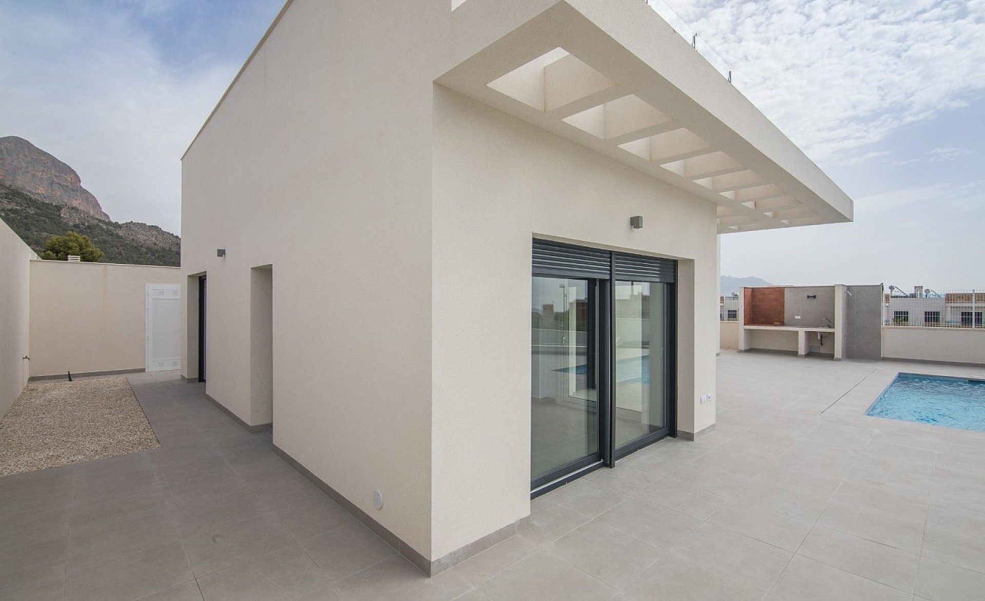 Resale - 3 Bedroom 2 Bathroom Villa in Polop - - Alicante Resale - 3 Bedroom 2 Bathroom Villa in Polop - - Alicante