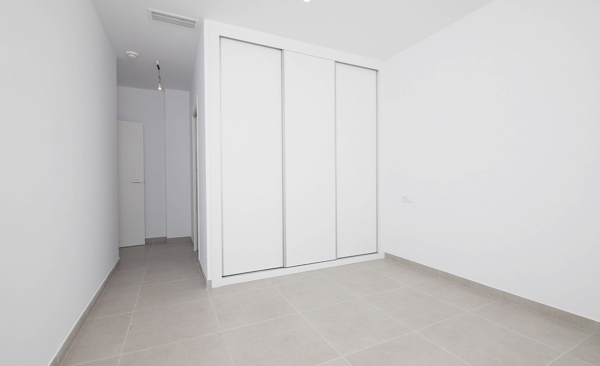 Resale - 3 Bedroom 2 Bathroom Villa in Polop - - Alicante Resale - 3 Bedroom 2 Bathroom Villa in Polop - - Alicante