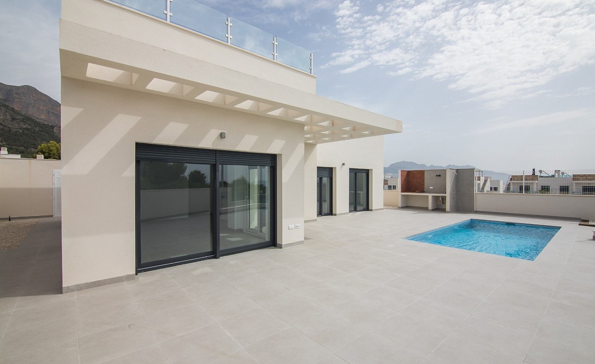 Resale - 3 Bedroom 2 Bathroom Villa in Polop - - Alicante Resale - 3 Bedroom 2 Bathroom Villa in Polop - - Alicante