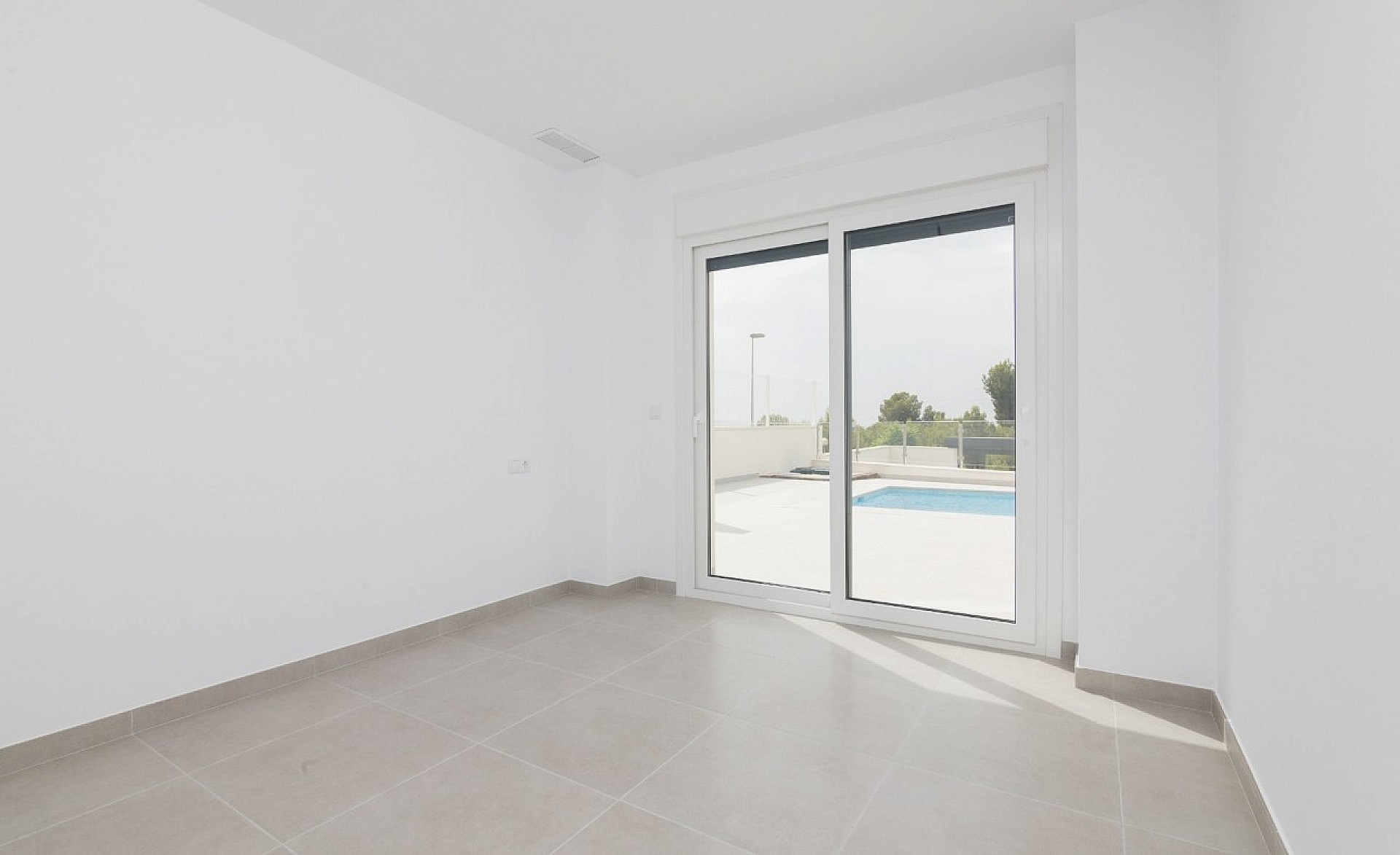 Resale - 3 Bedroom 2 Bathroom Villa in Polop - - Alicante Resale - 3 Bedroom 2 Bathroom Villa in Polop - - Alicante