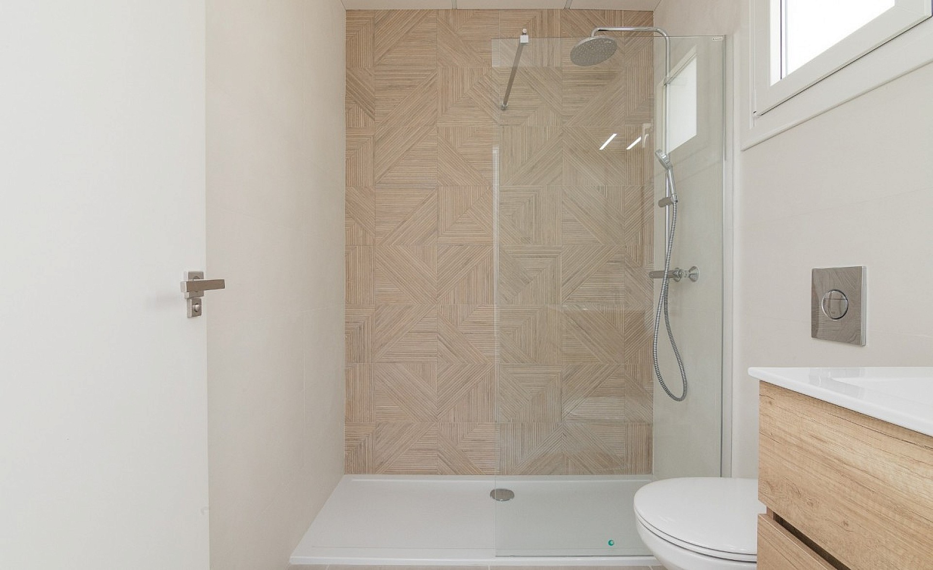 Resale - 3 Bedroom 2 Bathroom Villa in Polop - - Alicante Resale - 3 Bedroom 2 Bathroom Villa in Polop - - Alicante