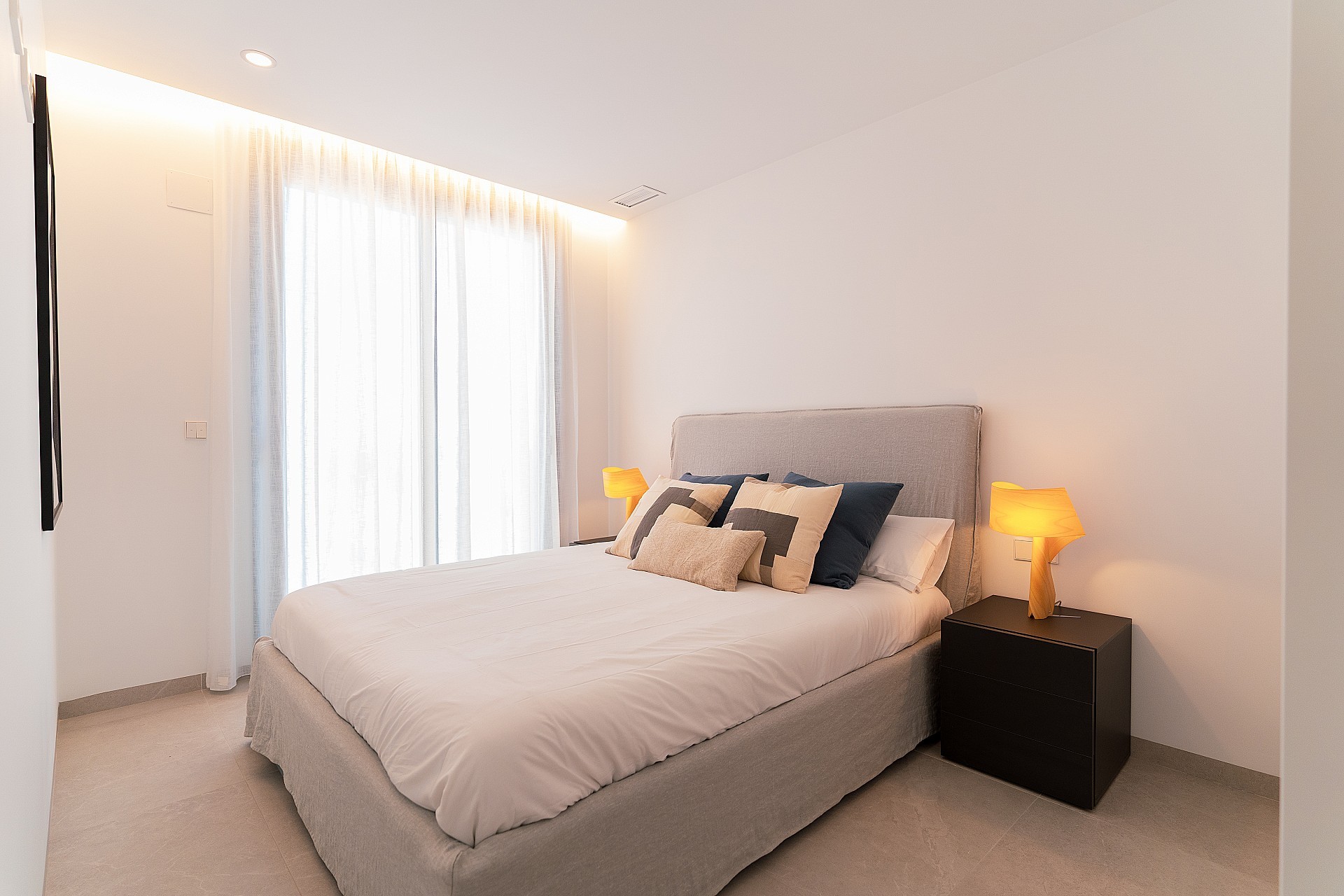 Resale - 4 Bedroom 4 Bathroom Villa in Rojales - - Alicante Resale - 4 Bedroom 4 Bathroom Villa in Rojales - - Alicante