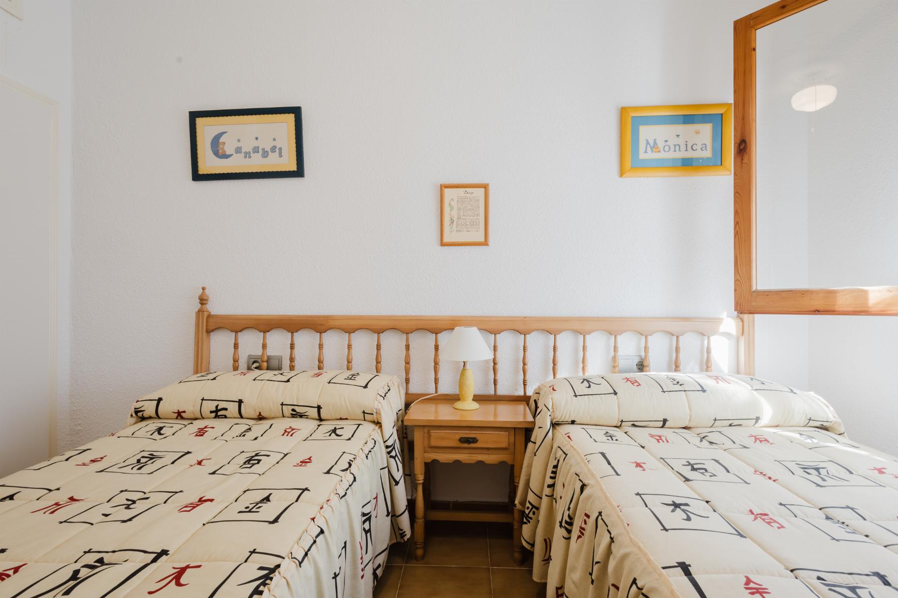 Resale - 3 Bedroom 1 Bathroom Bungalow in Torrevieja - playa de los naufragos - Alicante Resale - 3 Bedroom 1 Bathroom Bungalow in Torrevieja - playa de los naufragos - Alicante
