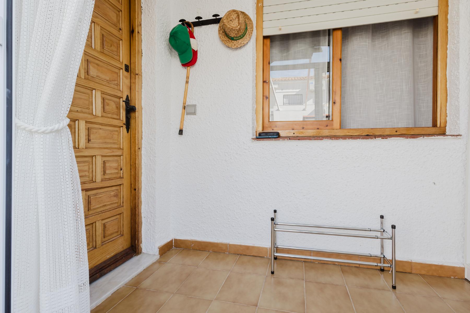 Resale - 3 Bedroom 1 Bathroom Bungalow in Torrevieja - playa de los naufragos - Alicante Resale - 3 Bedroom 1 Bathroom Bungalow in Torrevieja - playa de los naufragos - Alicante