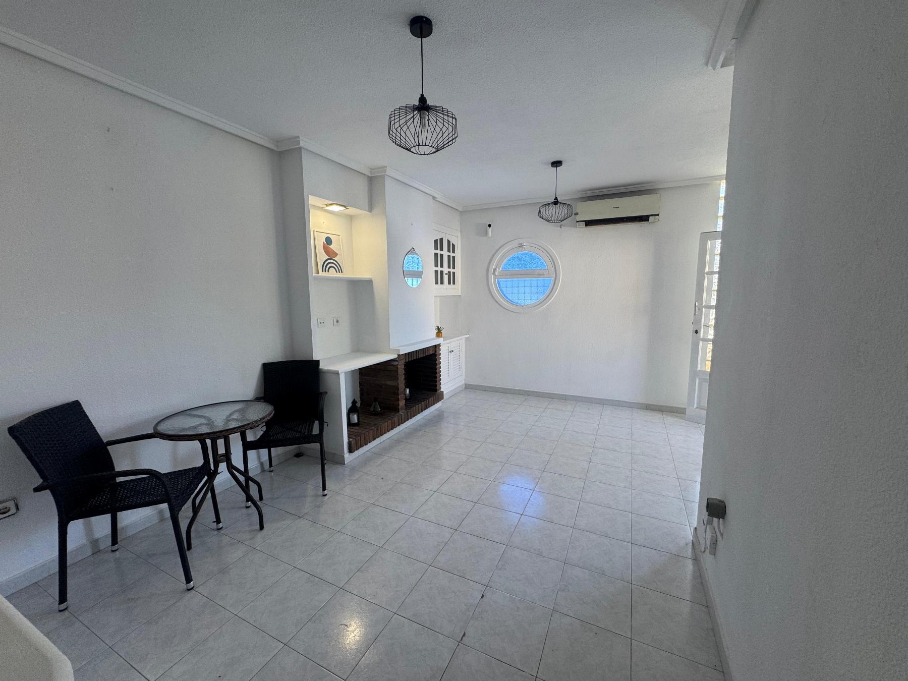 Resale - 2 Bedroom 2 Bathroom Bungalow in Torrevieja - Los Altos - Alicante Resale - 2 Bedroom 2 Bathroom Bungalow in Torrevieja - Los Altos - Alicante