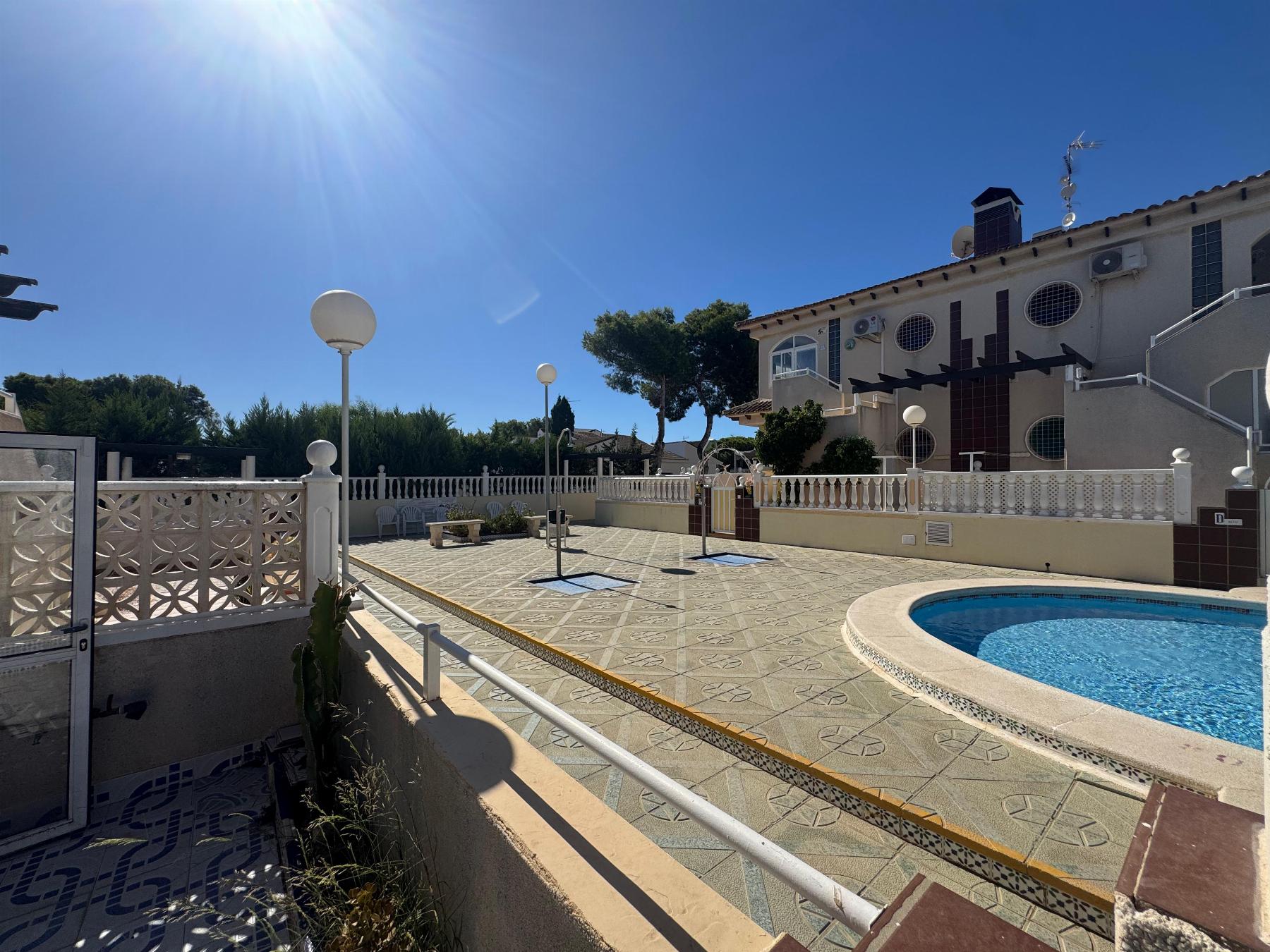 Resale - 2 Bedroom 2 Bathroom Bungalow in Torrevieja - Los Altos - Alicante Resale - 2 Bedroom 2 Bathroom Bungalow in Torrevieja - Los Altos - Alicante