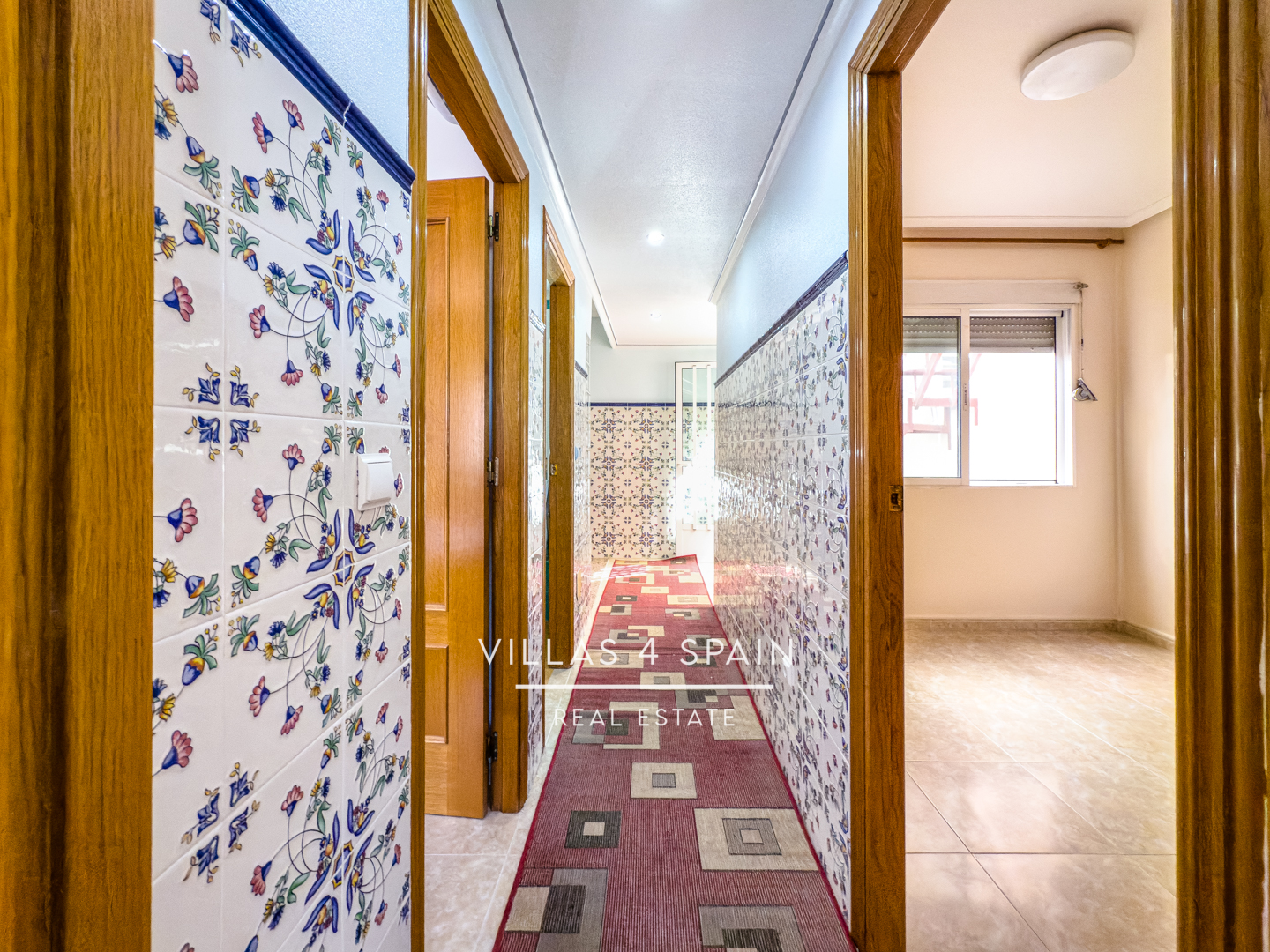 Resale - 3 bed 2 bath townhouse with large garage in Cox, Orihuela - calle el gestor - Alicante Resale - 3 bed 2 bath townhouse with large garage in Cox, Orihuela - calle el gestor - Alicante