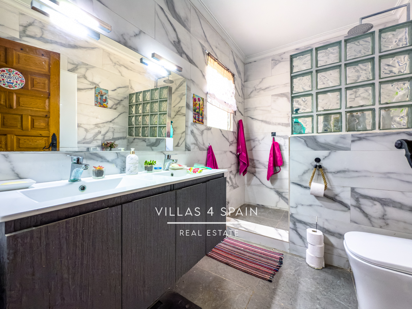 Resale - 3 Bedroom Villa with Private Pool in Albatera - Crevillente - Cam. la Roca - Alicante Resale - 3 Bedroom Villa with Private Pool in Albatera - Crevillente - Cam. la Roca - Alicante