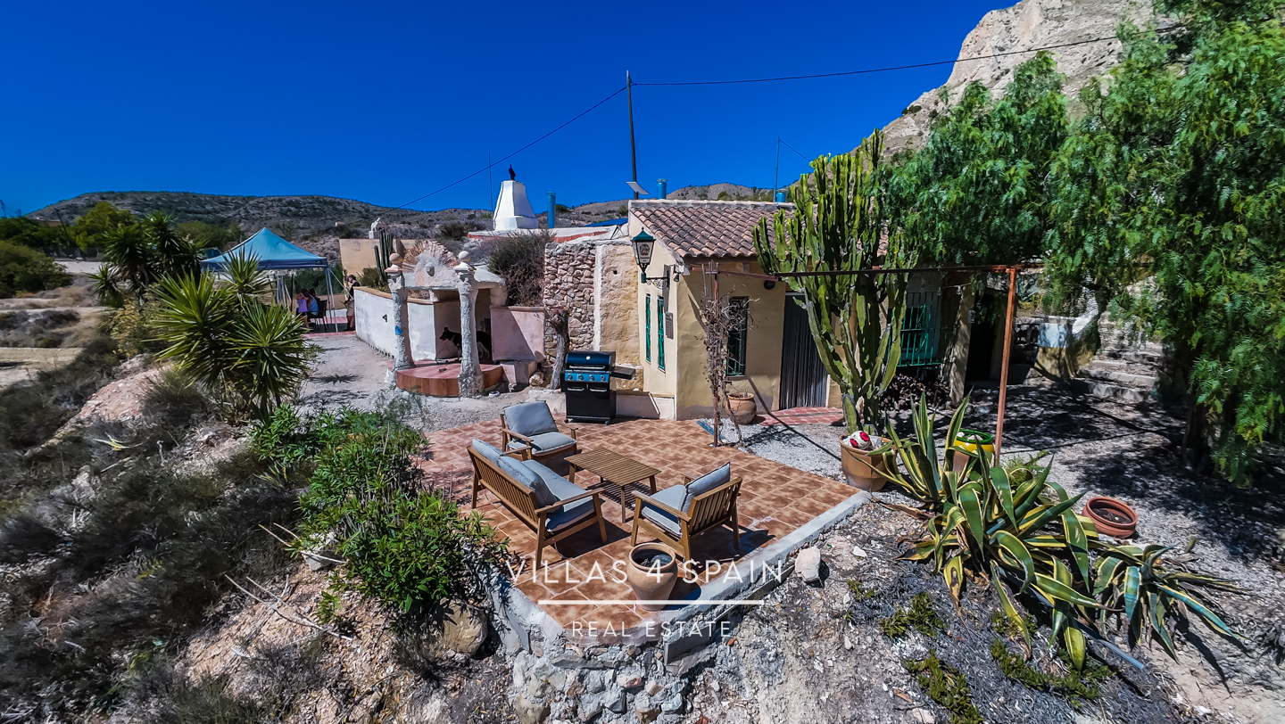 Resale - 3 Bed 2 Bath Cave House with land for sale in Capres - Paraje capres - Murcia Resale - 3 Bed 2 Bath Cave House with land for sale in Capres - Paraje capres - Murcia