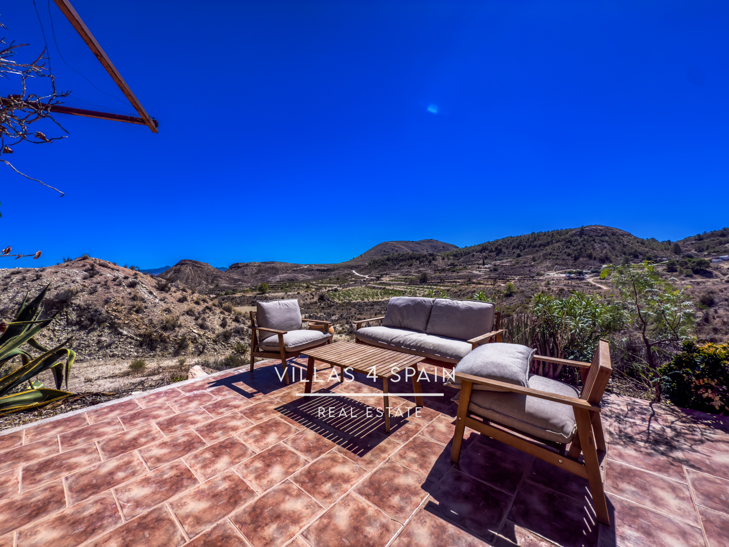 Resale - 3 Bed 2 Bath Cave House with land for sale in Capres - Paraje capres - Murcia Resale - 3 Bed 2 Bath Cave House with land for sale in Capres - Paraje capres - Murcia