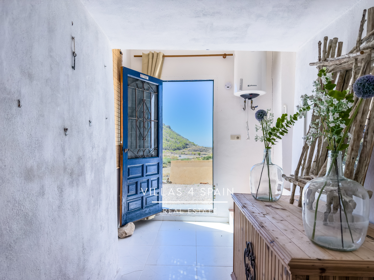 Resale - 3 Bed 2 Bath Cave House with land for sale in Capres - Paraje capres - Murcia Resale - 3 Bed 2 Bath Cave House with land for sale in Capres - Paraje capres - Murcia