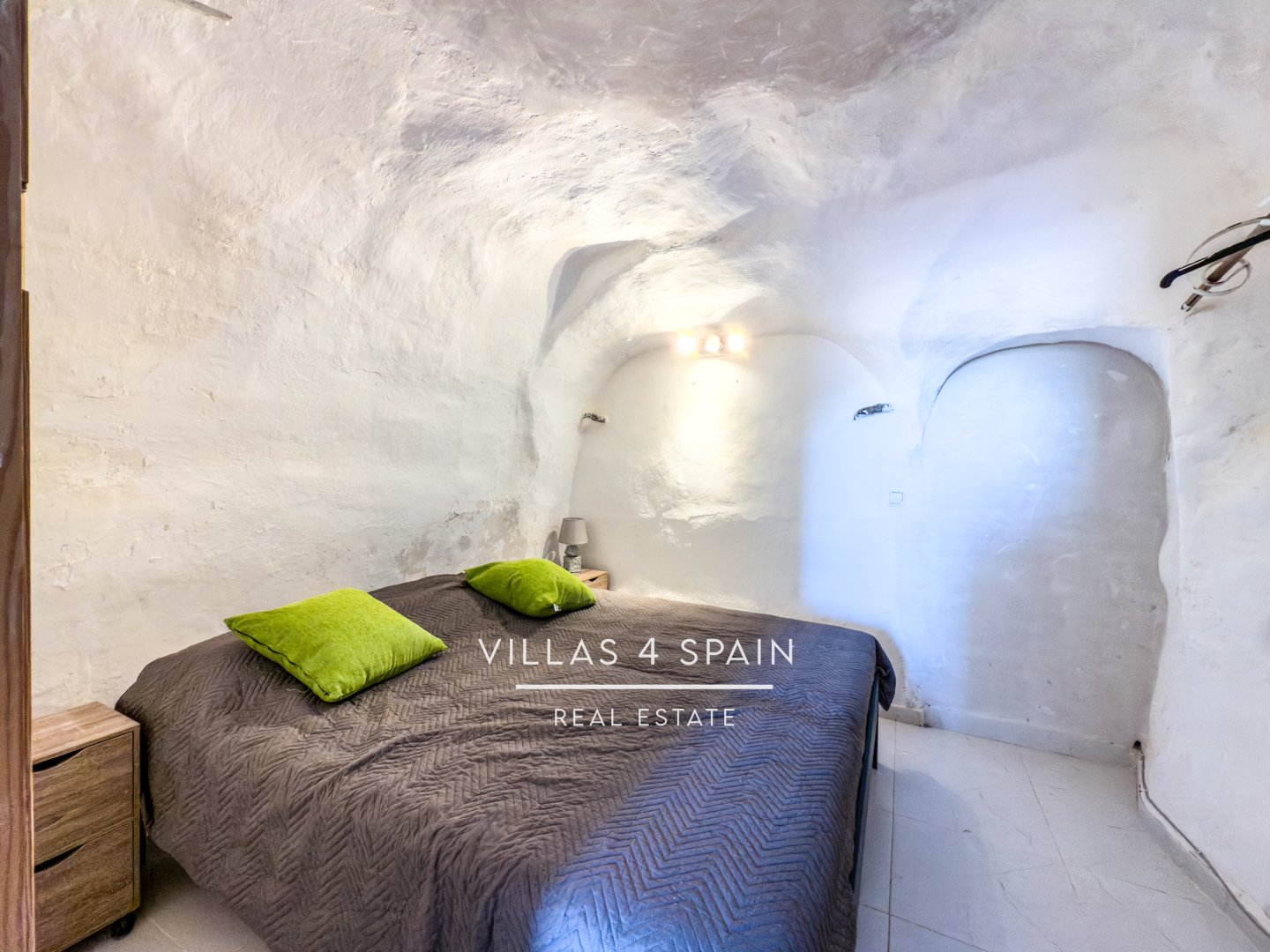 Resale - 3 Bed 2 Bath Cave House with land for sale in Capres - Paraje capres - Murcia Resale - 3 Bed 2 Bath Cave House with land for sale in Capres - Paraje capres - Murcia