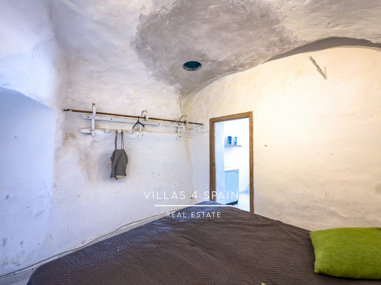 Resale - 3 Bed 2 Bath Cave House with land for sale in Capres - Paraje capres - Murcia Resale - 3 Bed 2 Bath Cave House with land for sale in Capres - Paraje capres - Murcia