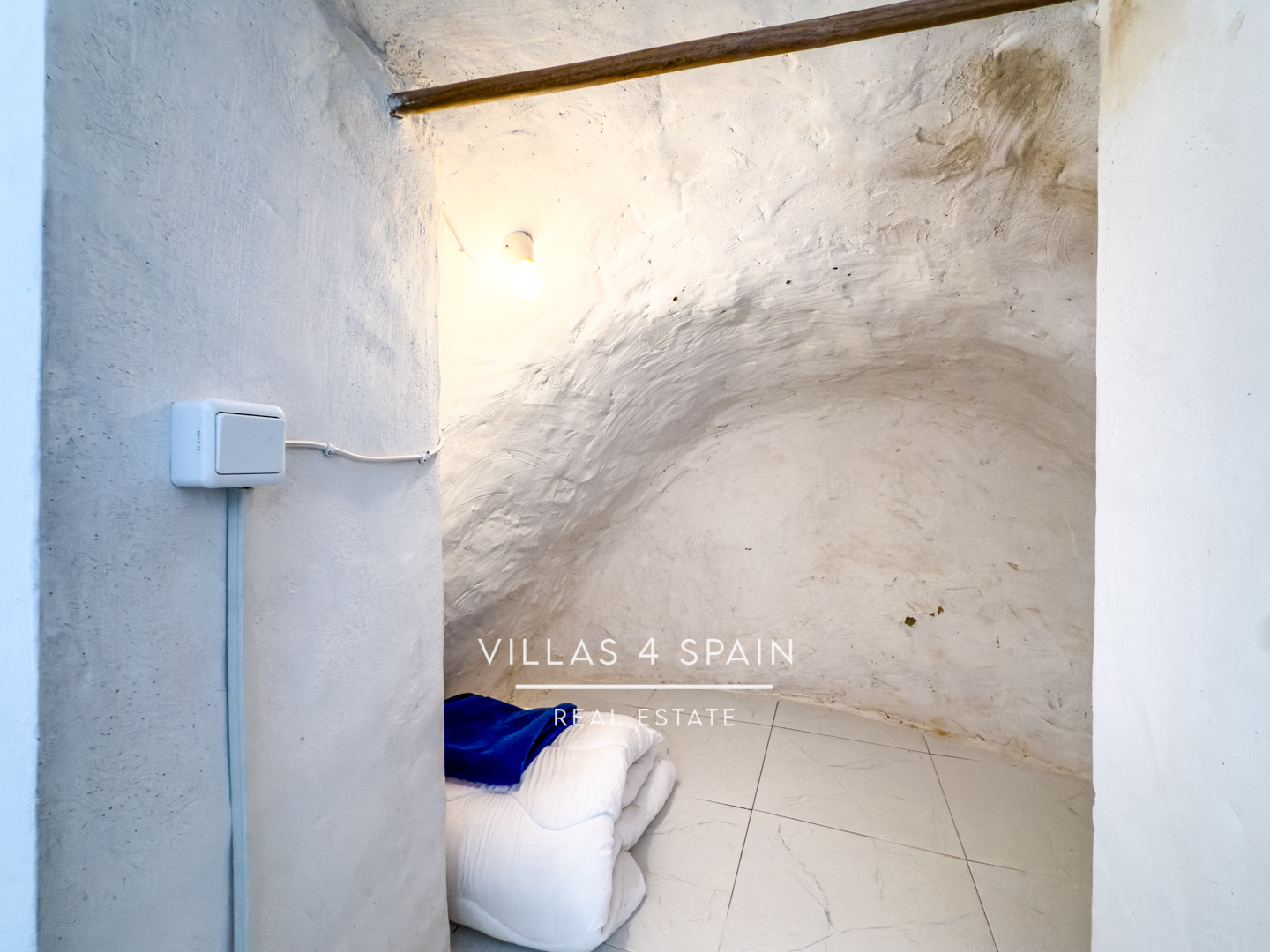 Resale - 3 Bed 2 Bath Cave House with land for sale in Capres - Paraje capres - Murcia Resale - 3 Bed 2 Bath Cave House with land for sale in Capres - Paraje capres - Murcia