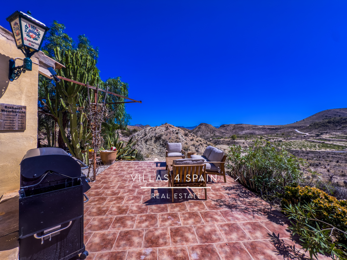 Resale - 3 Bed 2 Bath Cave House with land for sale in Capres - Paraje capres - Murcia Resale - 3 Bed 2 Bath Cave House with land for sale in Capres - Paraje capres - Murcia