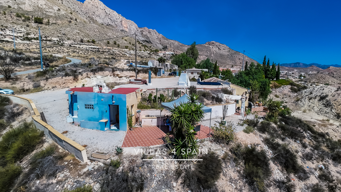 Resale - 3 Bed 2 Bath Cave House with land for sale in Capres - Paraje capres - Murcia Resale - 3 Bed 2 Bath Cave House with land for sale in Capres - Paraje capres - Murcia