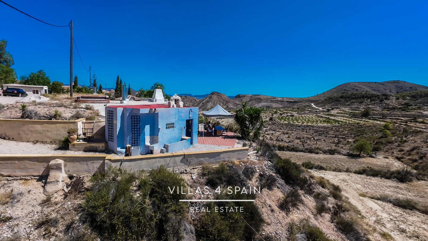 Resale - 3 Bed 2 Bath Cave House with land for sale in Capres - Paraje capres - Murcia Resale - 3 Bed 2 Bath Cave House with land for sale in Capres - Paraje capres - Murcia