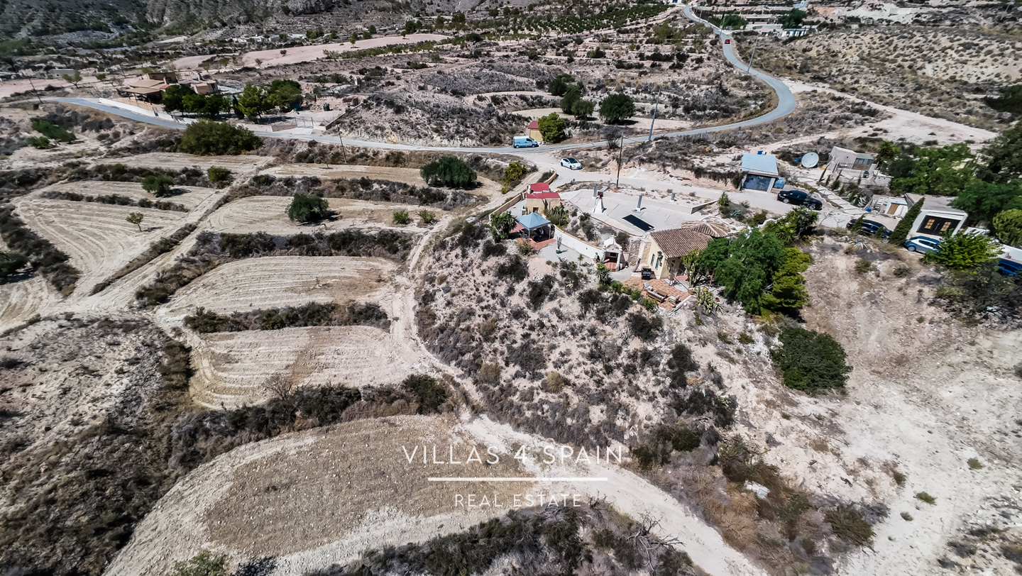 Resale - 3 Bed 2 Bath Cave House with land for sale in Capres - Paraje capres - Murcia Resale - 3 Bed 2 Bath Cave House with land for sale in Capres - Paraje capres - Murcia