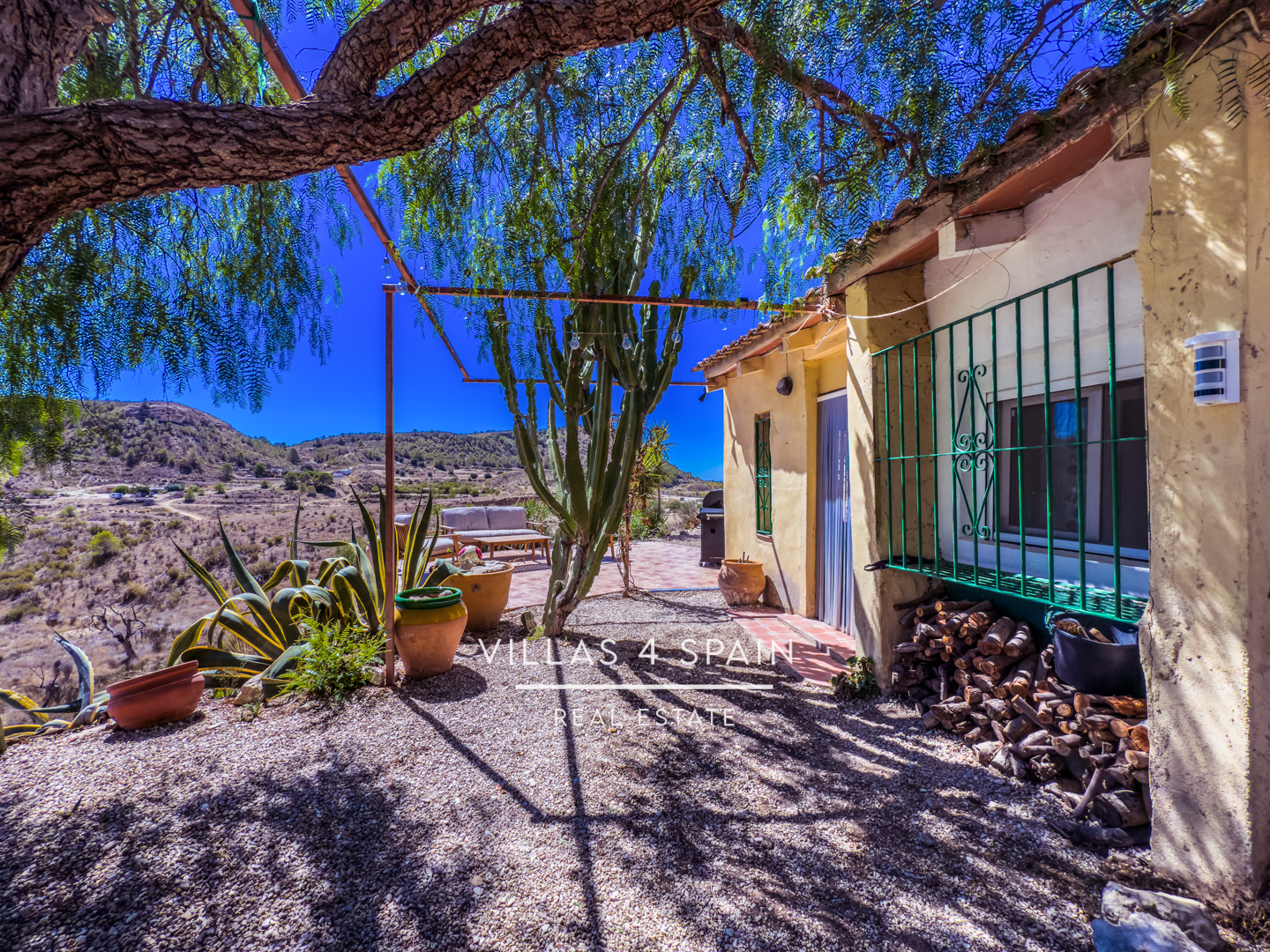 Resale - 3 Bed 2 Bath Cave House with land for sale in Capres - Paraje capres - Murcia Resale - 3 Bed 2 Bath Cave House with land for sale in Capres - Paraje capres - Murcia