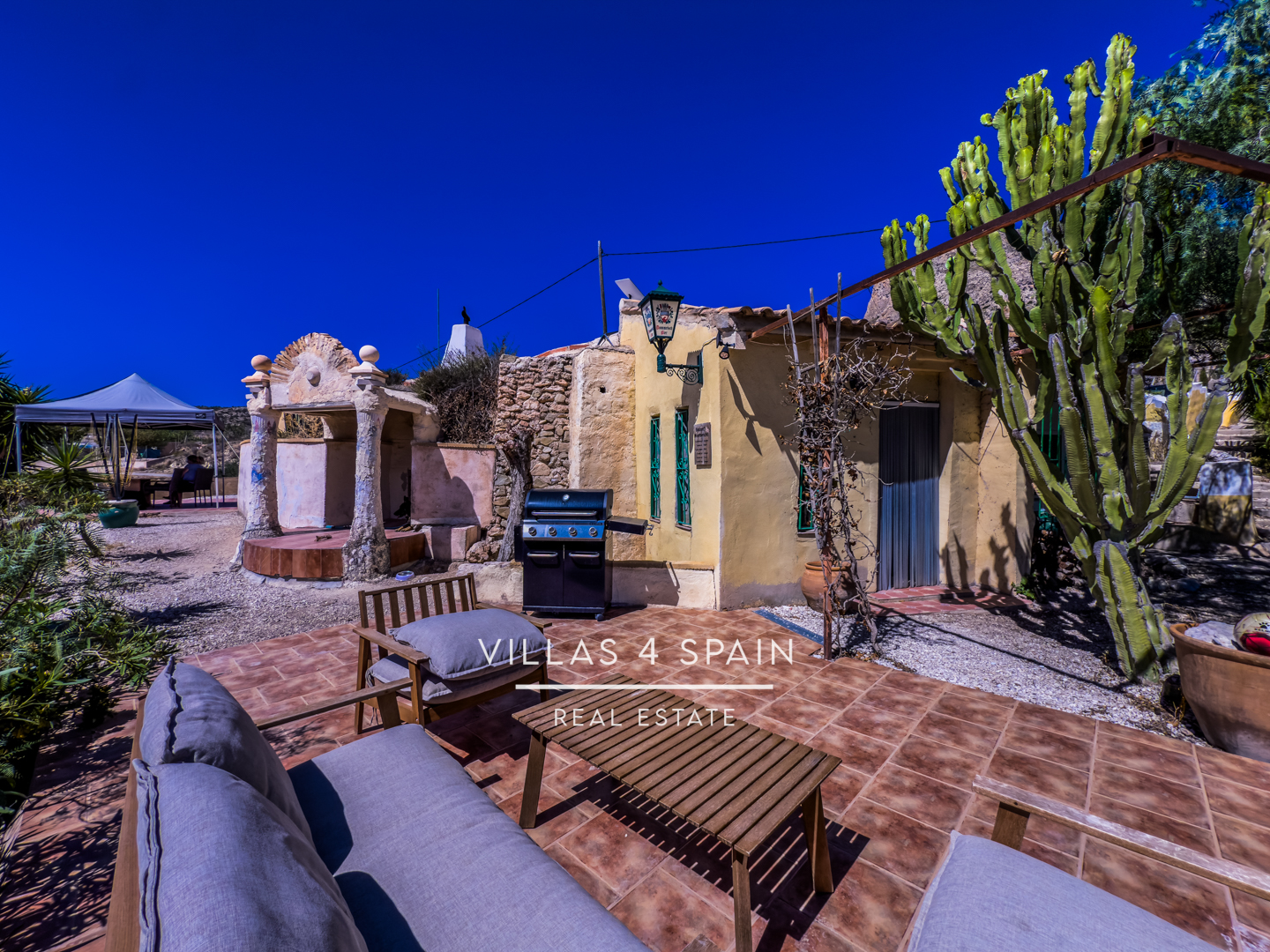 Resale - 3 Bed 2 Bath Cave House with land for sale in Capres - Paraje capres - Murcia Resale - 3 Bed 2 Bath Cave House with land for sale in Capres - Paraje capres - Murcia
