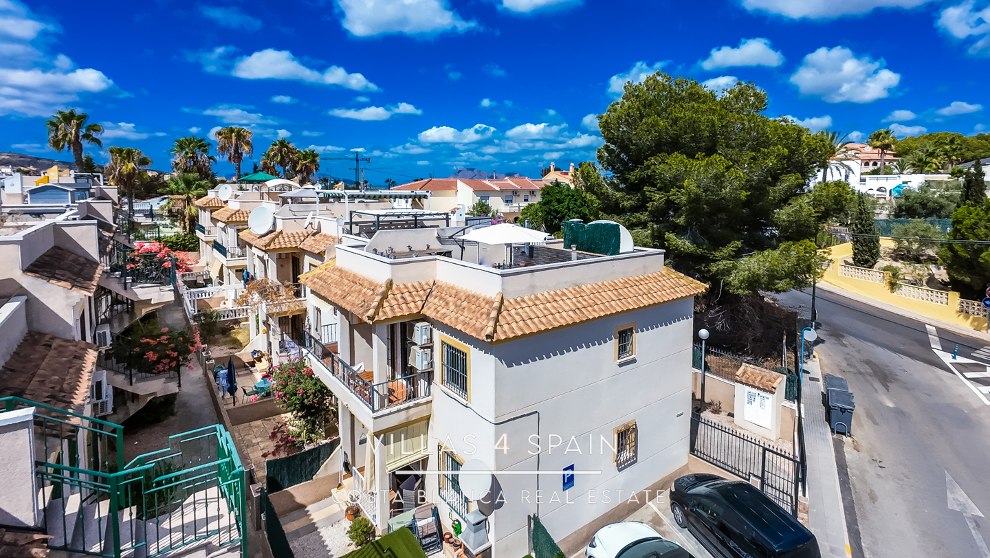Resale - 2 Bed 1 Bath Corner Apartment in Algorfa with community pool - calle antonio machado - Alicante Resale - 2 Bed 1 Bath Corner Apartment in Algorfa with community pool - calle antonio machado - Alicante