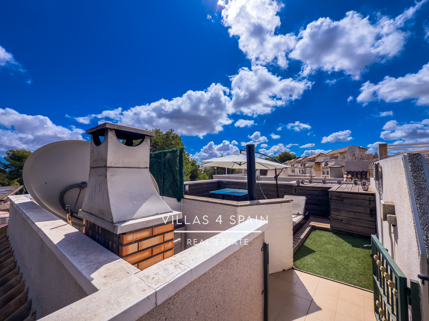Resale - 2 Bed 1 Bath Corner Apartment in Algorfa with community pool - calle antonio machado - Alicante Resale - 2 Bed 1 Bath Corner Apartment in Algorfa with community pool - calle antonio machado - Alicante