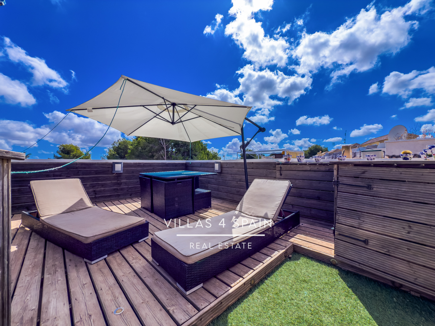 Resale - 2 Bed 1 Bath Corner Apartment in Algorfa with community pool - calle antonio machado - Alicante Resale - 2 Bed 1 Bath Corner Apartment in Algorfa with community pool - calle antonio machado - Alicante