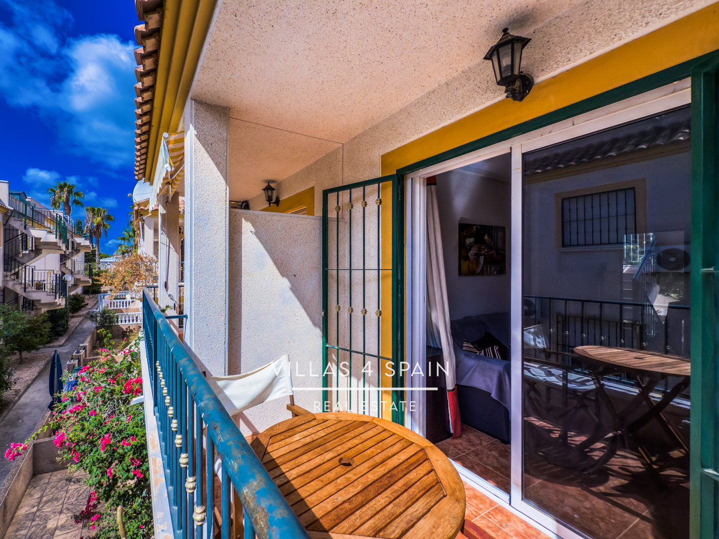 Resale - 2 Bed 1 Bath Corner Apartment in Algorfa with community pool - calle antonio machado - Alicante Resale - 2 Bed 1 Bath Corner Apartment in Algorfa with community pool - calle antonio machado - Alicante
