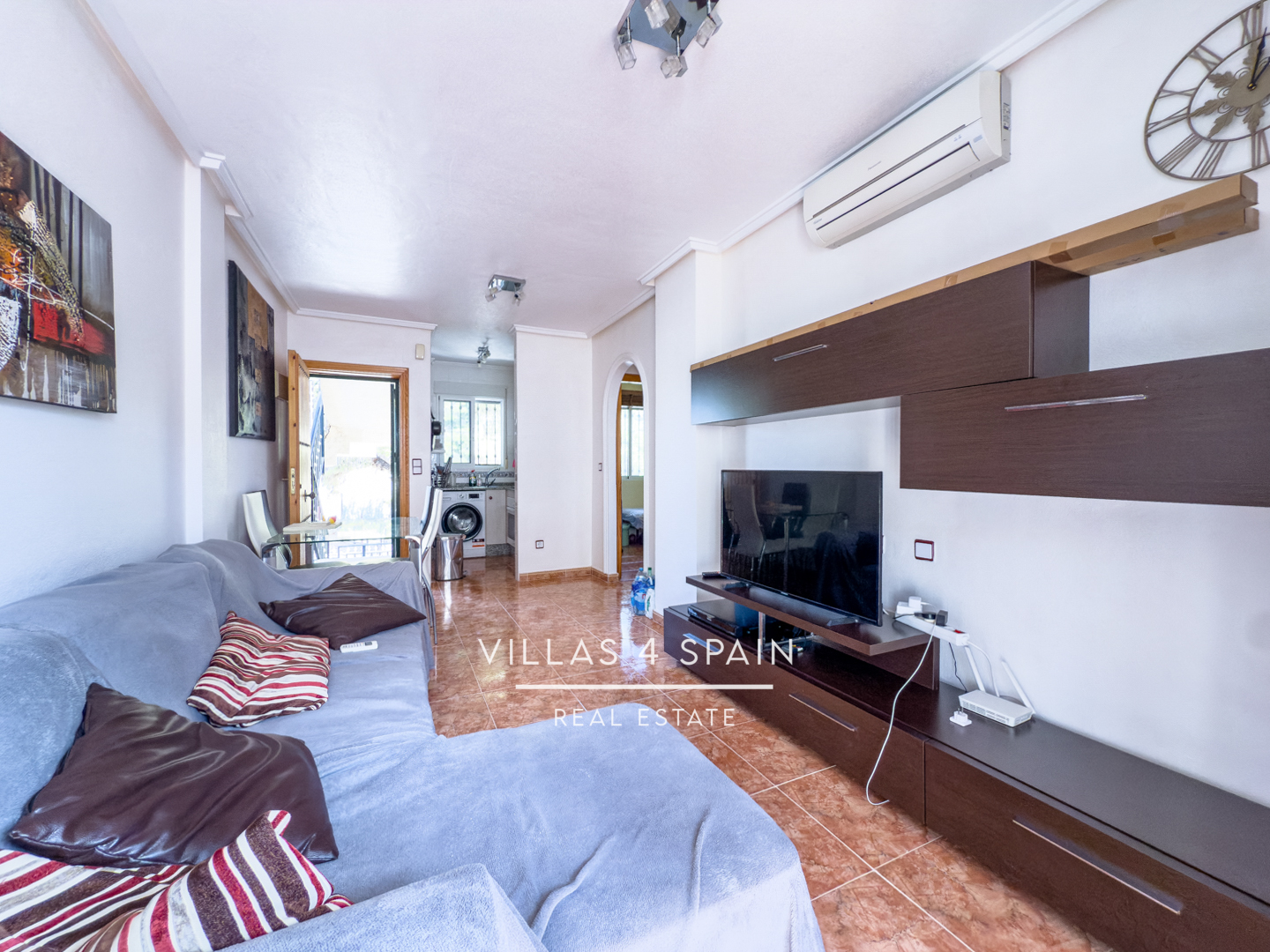 Resale - 2 Bed 1 Bath Corner Apartment in Algorfa with community pool - calle antonio machado - Alicante Resale - 2 Bed 1 Bath Corner Apartment in Algorfa with community pool - calle antonio machado - Alicante