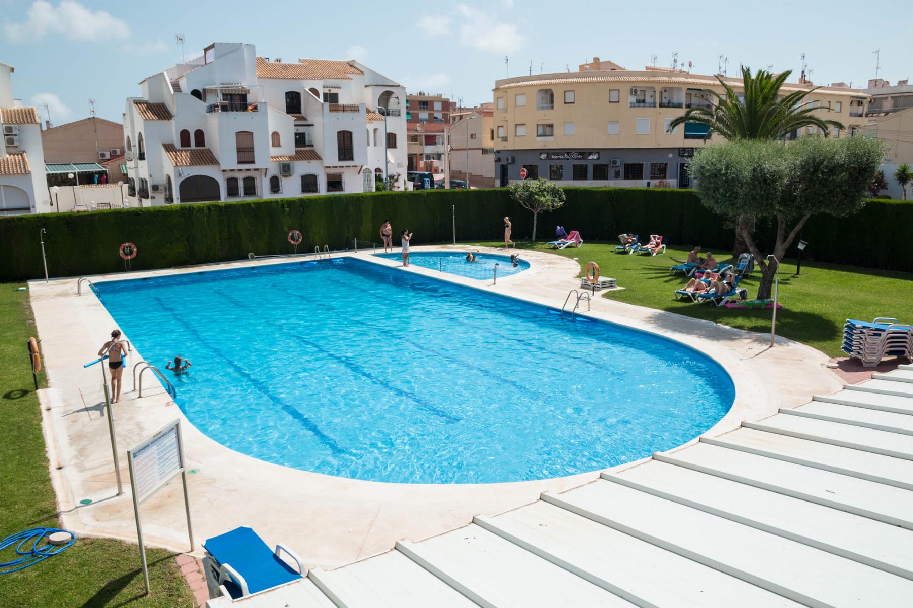 Resale - 3 Bedroom 1 Bathroom Bungalow in Torrevieja - playa de los naufragos - Alicante Resale - 3 Bedroom 1 Bathroom Bungalow in Torrevieja - playa de los naufragos - Alicante