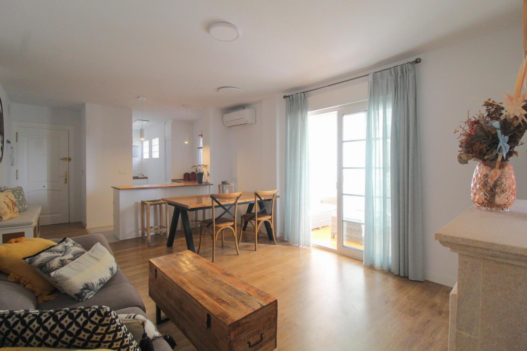 Resale - 3 Bedroom 2 Bathroom Apartamento in Torrevieja - La Veleta - Alicante Resale - 3 Bedroom 2 Bathroom Apartamento in Torrevieja - La Veleta - Alicante