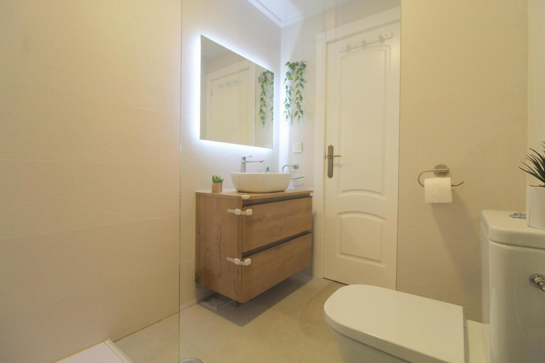 Resale - 3 Bedroom 2 Bathroom Apartamento in Torrevieja - La Veleta - Alicante Resale - 3 Bedroom 2 Bathroom Apartamento in Torrevieja - La Veleta - Alicante