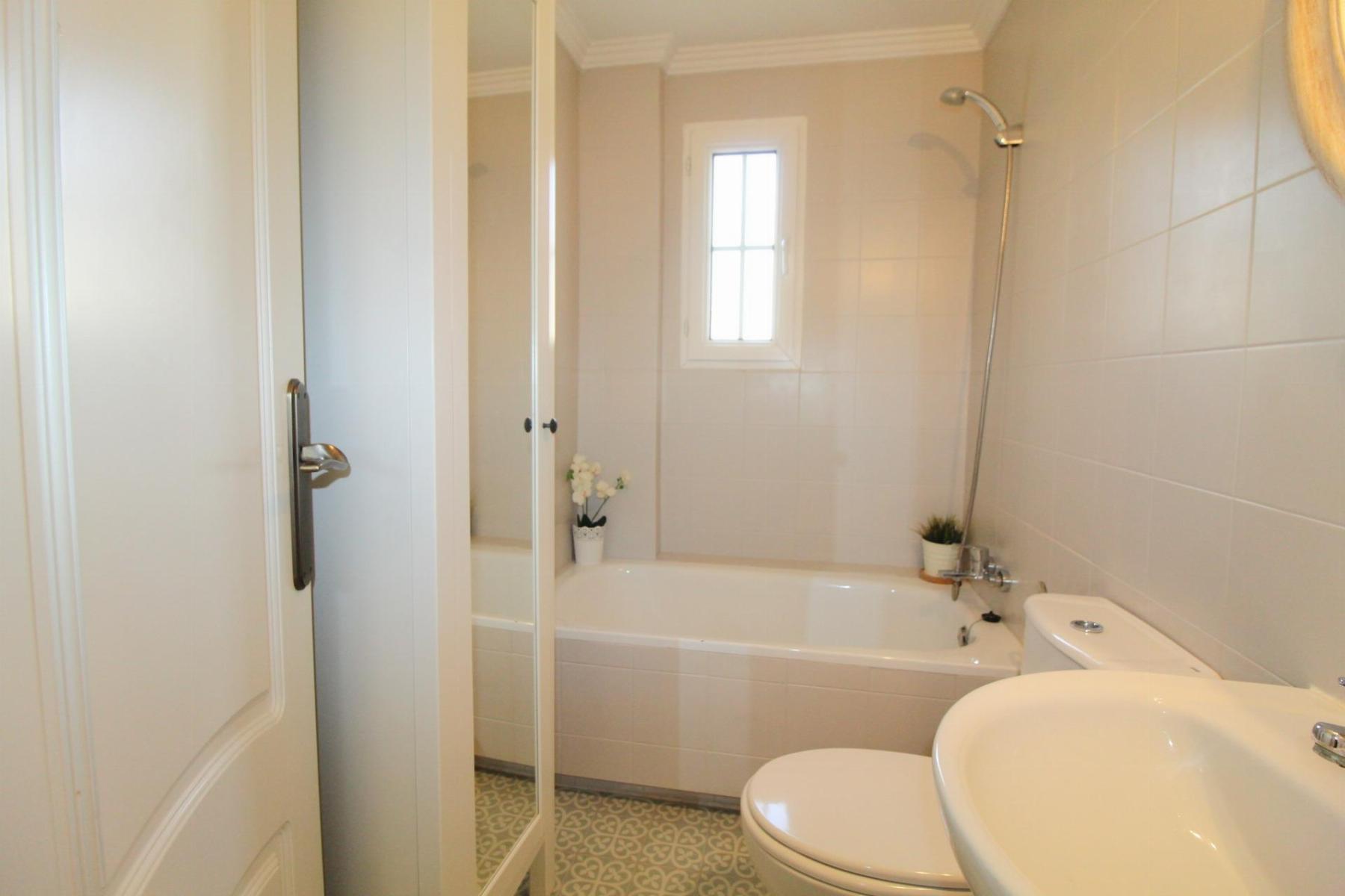 Resale - 3 Bedroom 2 Bathroom Apartamento in Torrevieja - La Veleta - Alicante Resale - 3 Bedroom 2 Bathroom Apartamento in Torrevieja - La Veleta - Alicante
