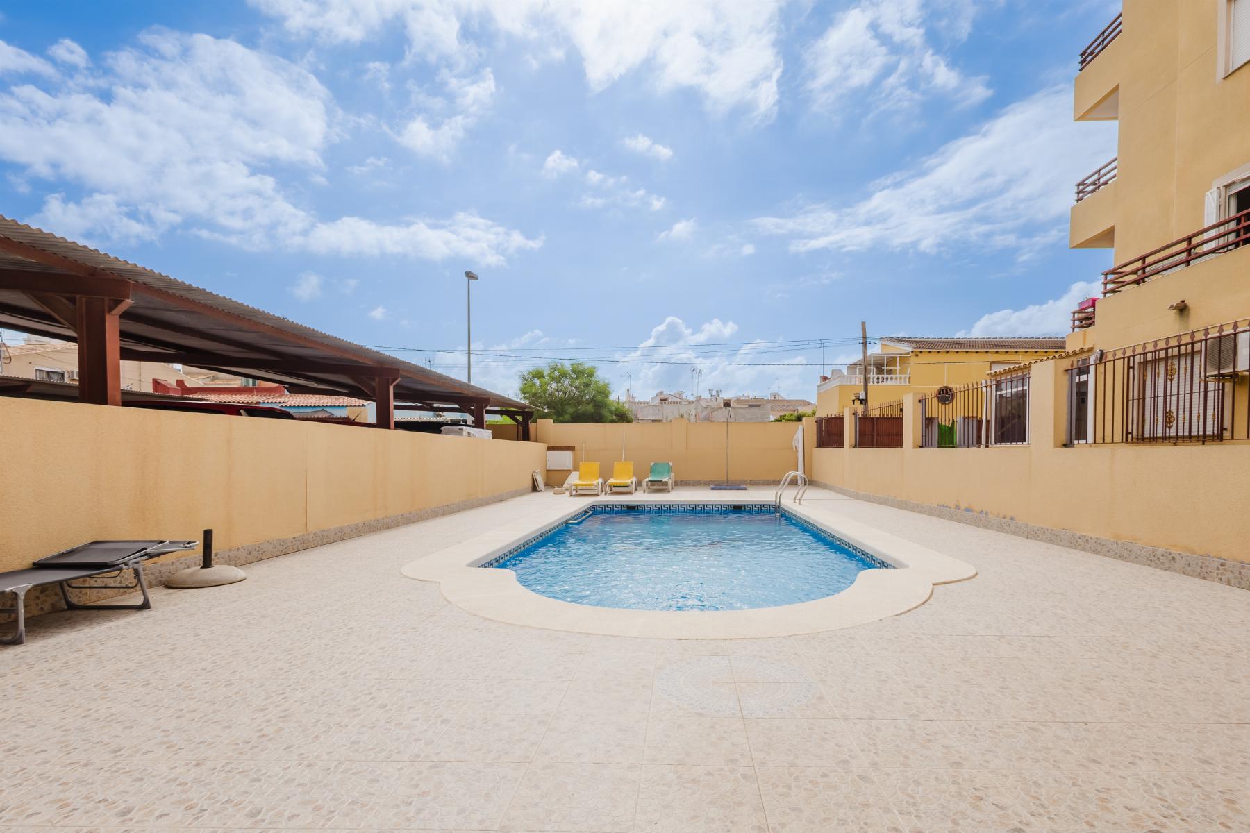 Sold - 2 Bedroom 1 Bathroom Apartamento in Torrevieja - centro - Alicante Sold - 2 Bedroom 1 Bathroom Apartamento in Torrevieja - centro - Alicante