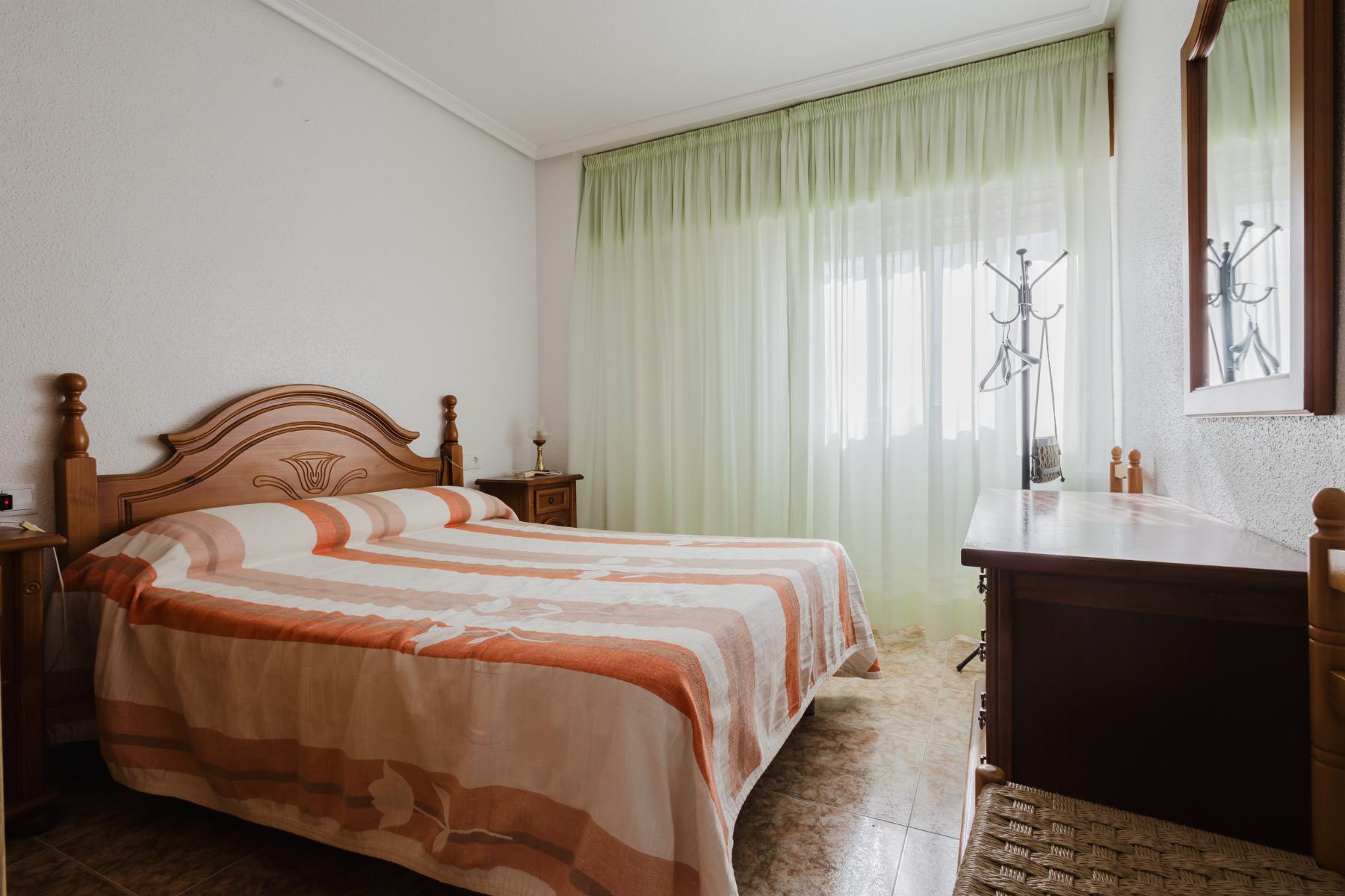 Resale - 2 Bedroom 1 Bathroom Apartamento in Torrevieja - playa de los naufragos - Alicante Resale - 2 Bedroom 1 Bathroom Apartamento in Torrevieja - playa de los naufragos - Alicante