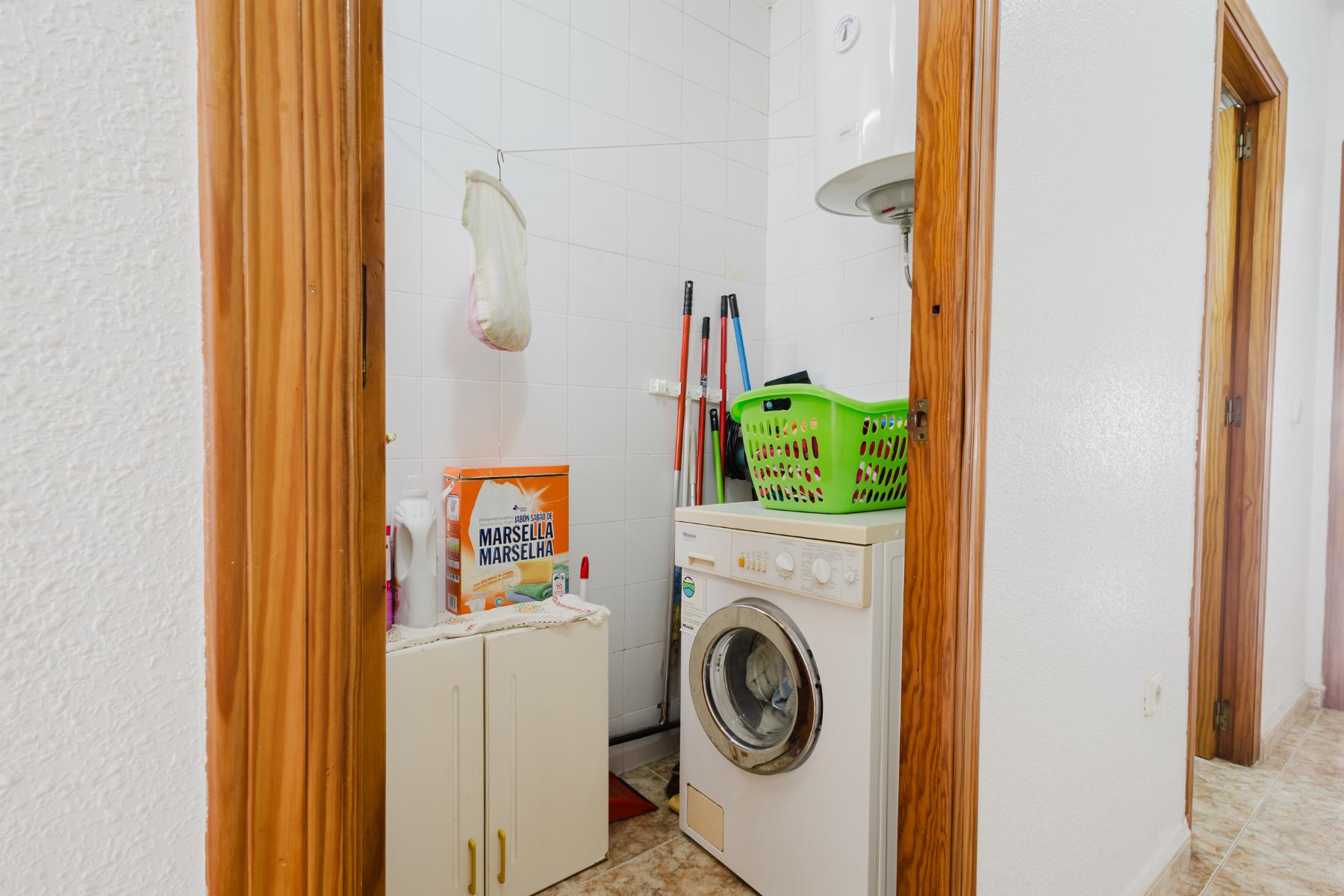 Resale - 2 Bedroom 1 Bathroom Apartamento in Torrevieja - playa de los naufragos - Alicante Resale - 2 Bedroom 1 Bathroom Apartamento in Torrevieja - playa de los naufragos - Alicante