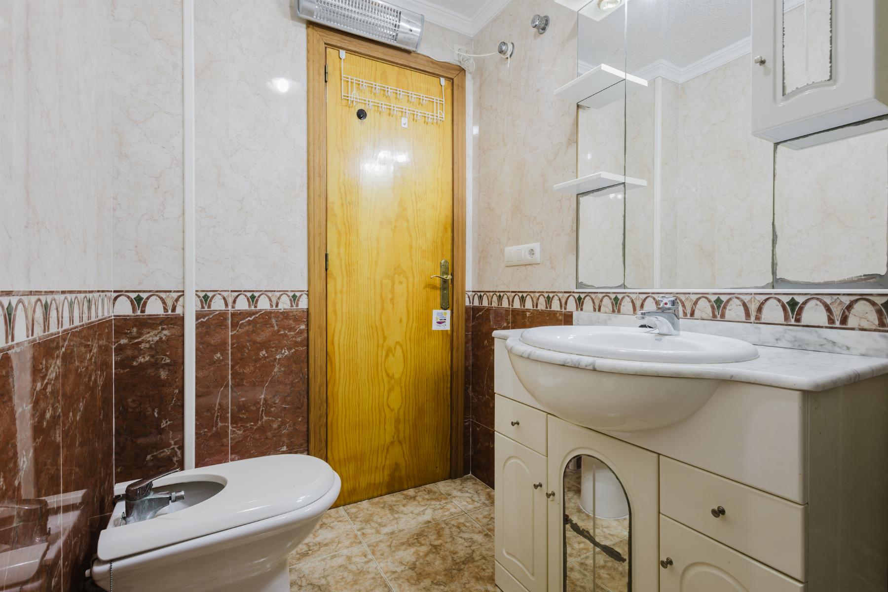 Resale - 2 Bedroom 1 Bathroom Apartamento in Torrevieja - playa de los naufragos - Alicante Resale - 2 Bedroom 1 Bathroom Apartamento in Torrevieja - playa de los naufragos - Alicante