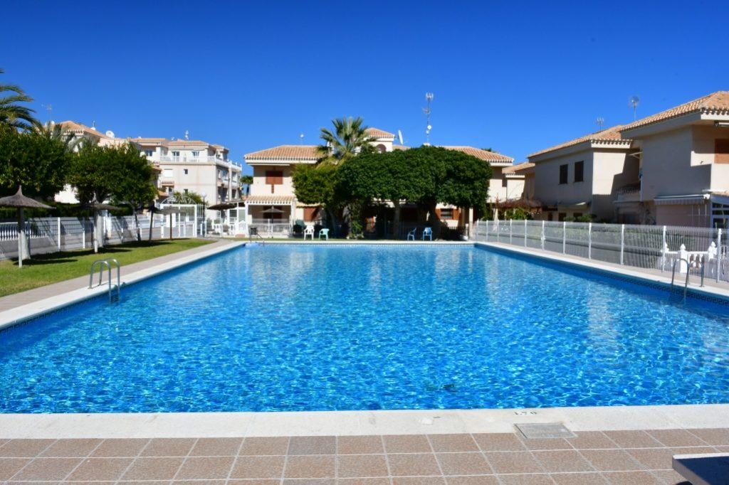 Resale - 3 Bedroom 2 Bathroom Casa in Orihuela Costa - La Zenia- Orihuela costa - Alicante Resale - 3 Bedroom 2 Bathroom Casa in Orihuela Costa - La Zenia- Orihuela costa - Alicante