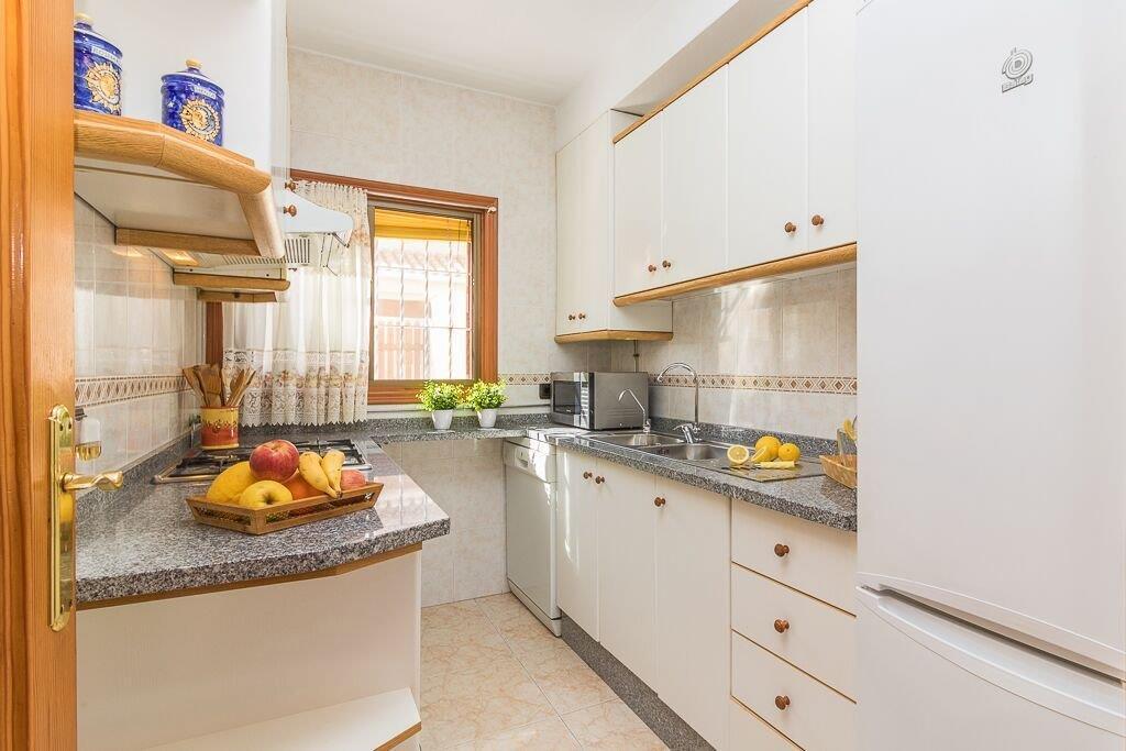 Resale - 3 Bedroom 2 Bathroom Casa in Orihuela Costa - La Zenia- Orihuela costa - Alicante Resale - 3 Bedroom 2 Bathroom Casa in Orihuela Costa - La Zenia- Orihuela costa - Alicante
