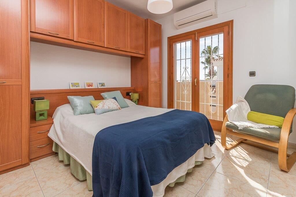 Resale - 3 Bedroom 2 Bathroom Casa in Orihuela Costa - La Zenia- Orihuela costa - Alicante Resale - 3 Bedroom 2 Bathroom Casa in Orihuela Costa - La Zenia- Orihuela costa - Alicante