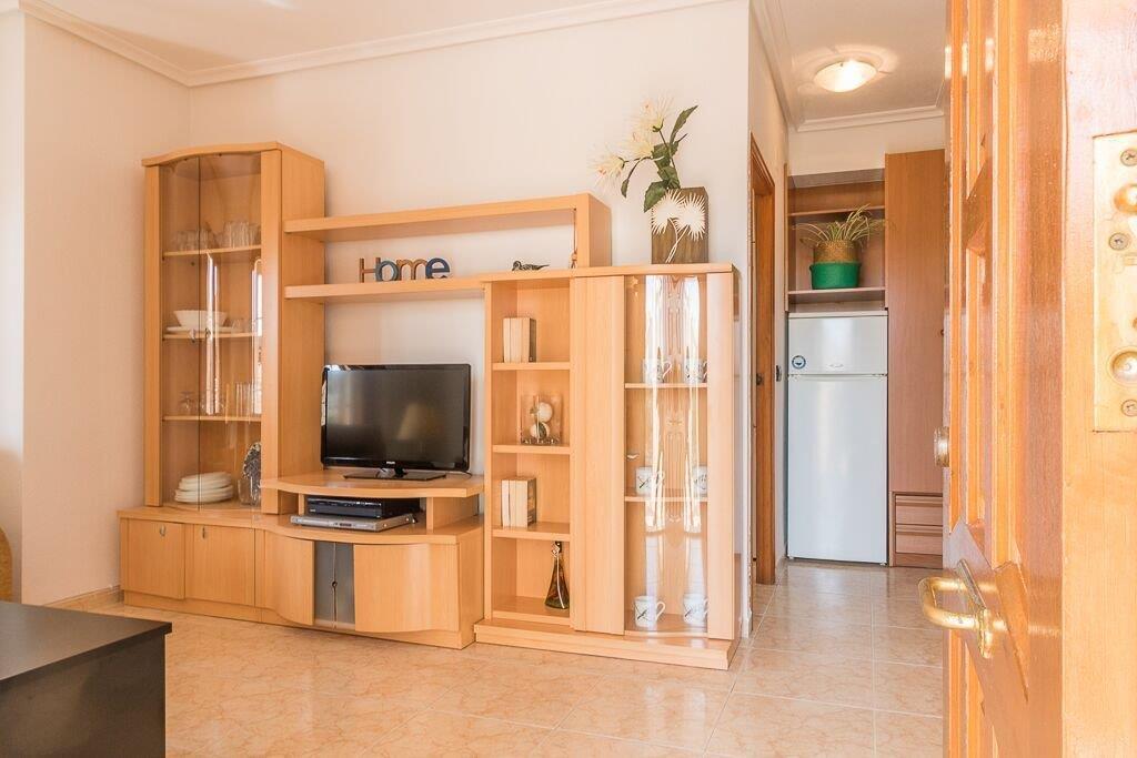 Resale - 3 Bedroom 2 Bathroom Casa in Orihuela Costa - La Zenia- Orihuela costa - Alicante Resale - 3 Bedroom 2 Bathroom Casa in Orihuela Costa - La Zenia- Orihuela costa - Alicante
