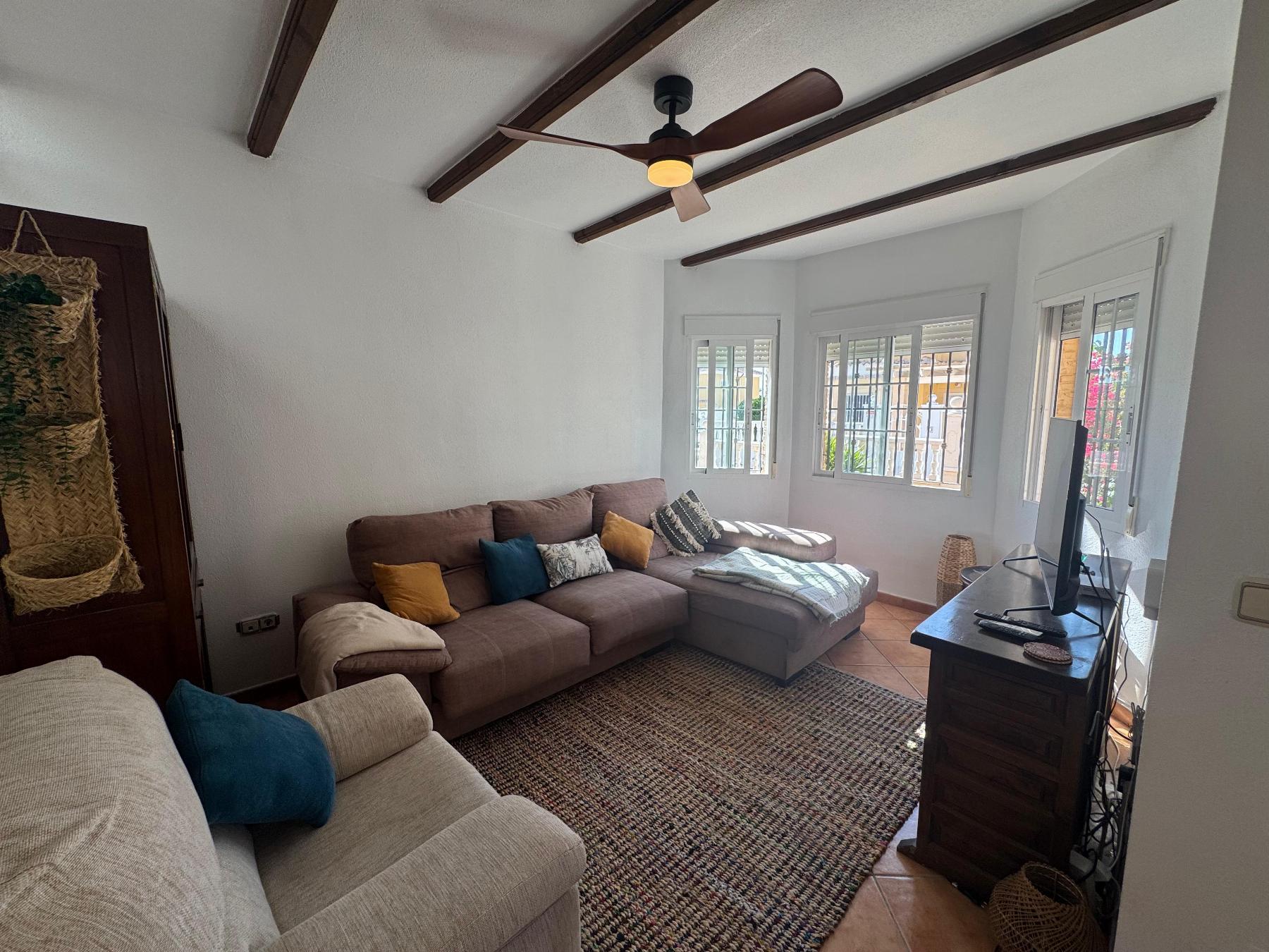 Resale - 3 Bedroom 2 Bathroom Chalet in Algorfa - LO CRISPIN - Alicante Resale - 3 Bedroom 2 Bathroom Chalet in Algorfa - LO CRISPIN - Alicante