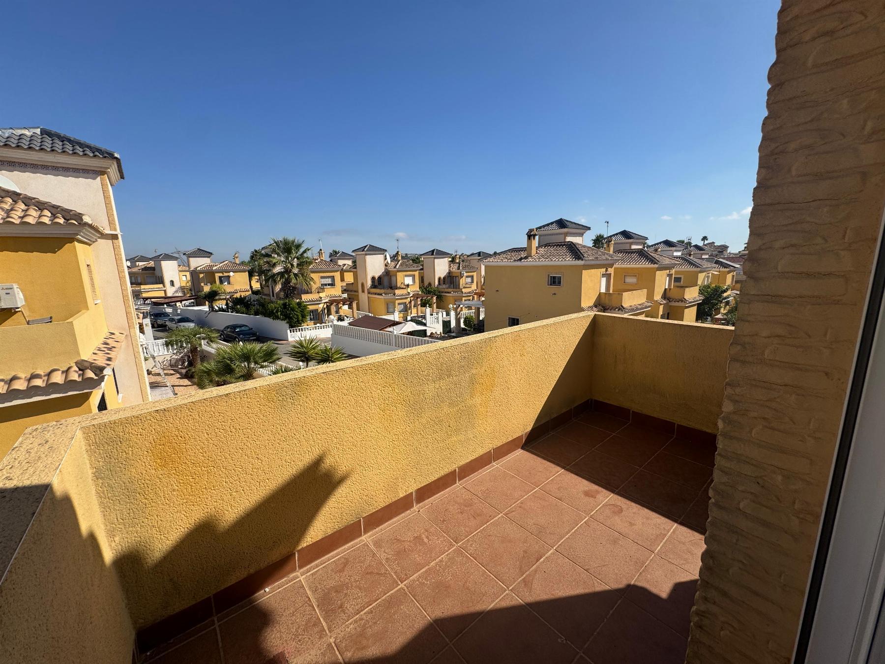Resale - 3 Bedroom 2 Bathroom Chalet in Algorfa - LO CRISPIN - Alicante Resale - 3 Bedroom 2 Bathroom Chalet in Algorfa - LO CRISPIN - Alicante